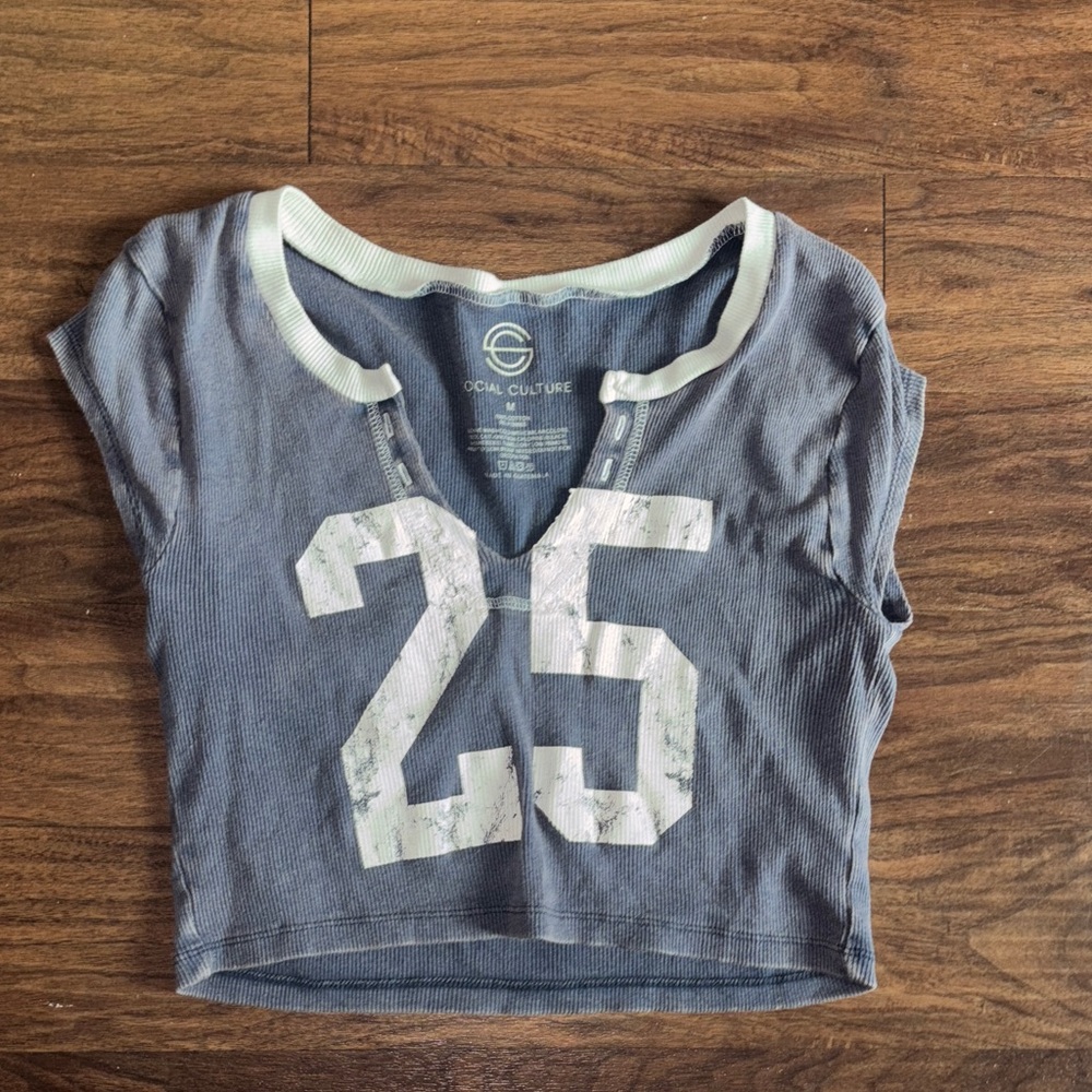 Social Culture Gray Crop Top with '25' Print